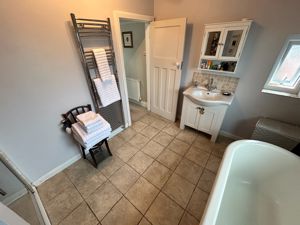 Photo 29- click for photo gallery